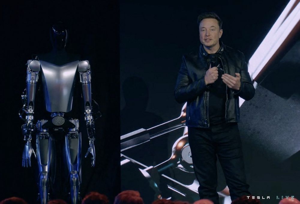 Tesla Optimus Robot